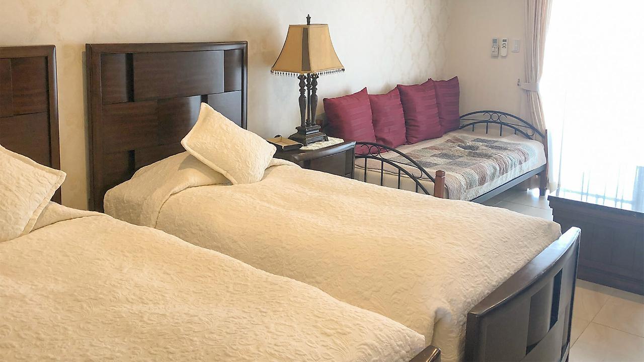 Wisteria Condominium Resort Мотобу Екстериор снимка