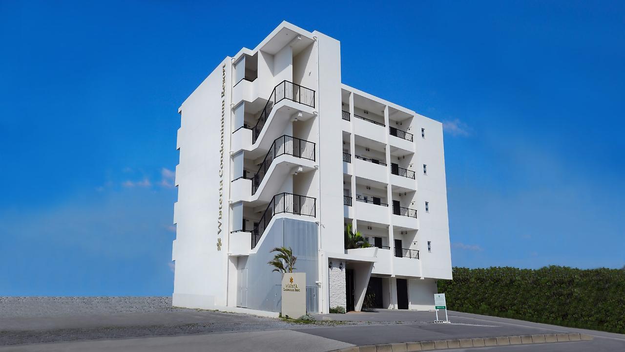 Wisteria Condominium Resort Мотобу Екстериор снимка