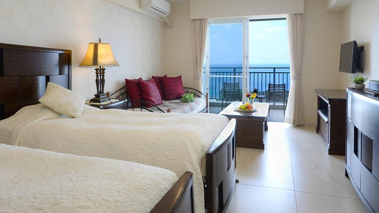 Wisteria Condominium Resort Мотобу Екстериор снимка