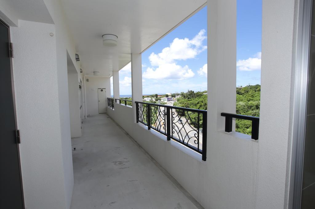 Wisteria Condominium Resort Мотобу Екстериор снимка